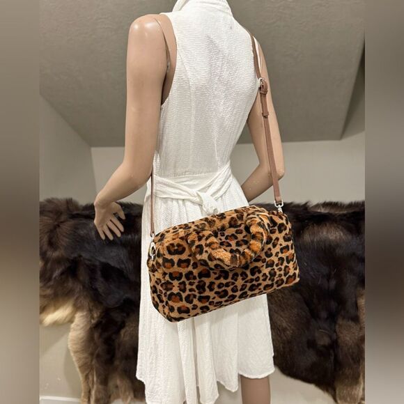 Leopard Real Shearling Lambskin Top Handles Bag/Large Baguette Bag/Crossbody - Picture 7 of 16